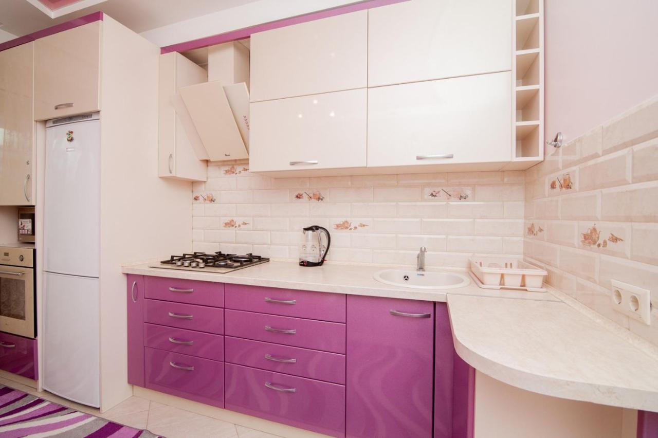 צ'יסינאו Lia*S Deluxe Apartment In The Center מראה חיצוני תמונה
