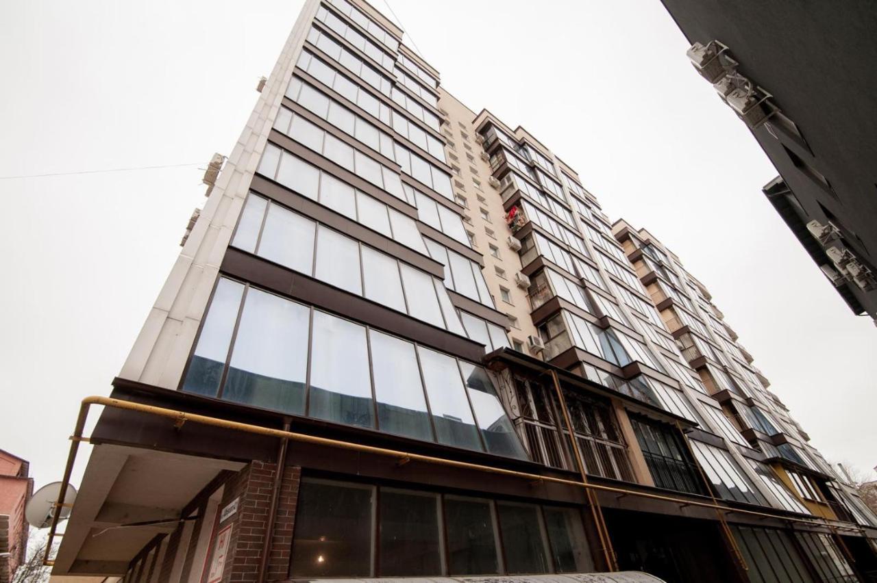 צ'יסינאו Lia*S Deluxe Apartment In The Center מראה חיצוני תמונה