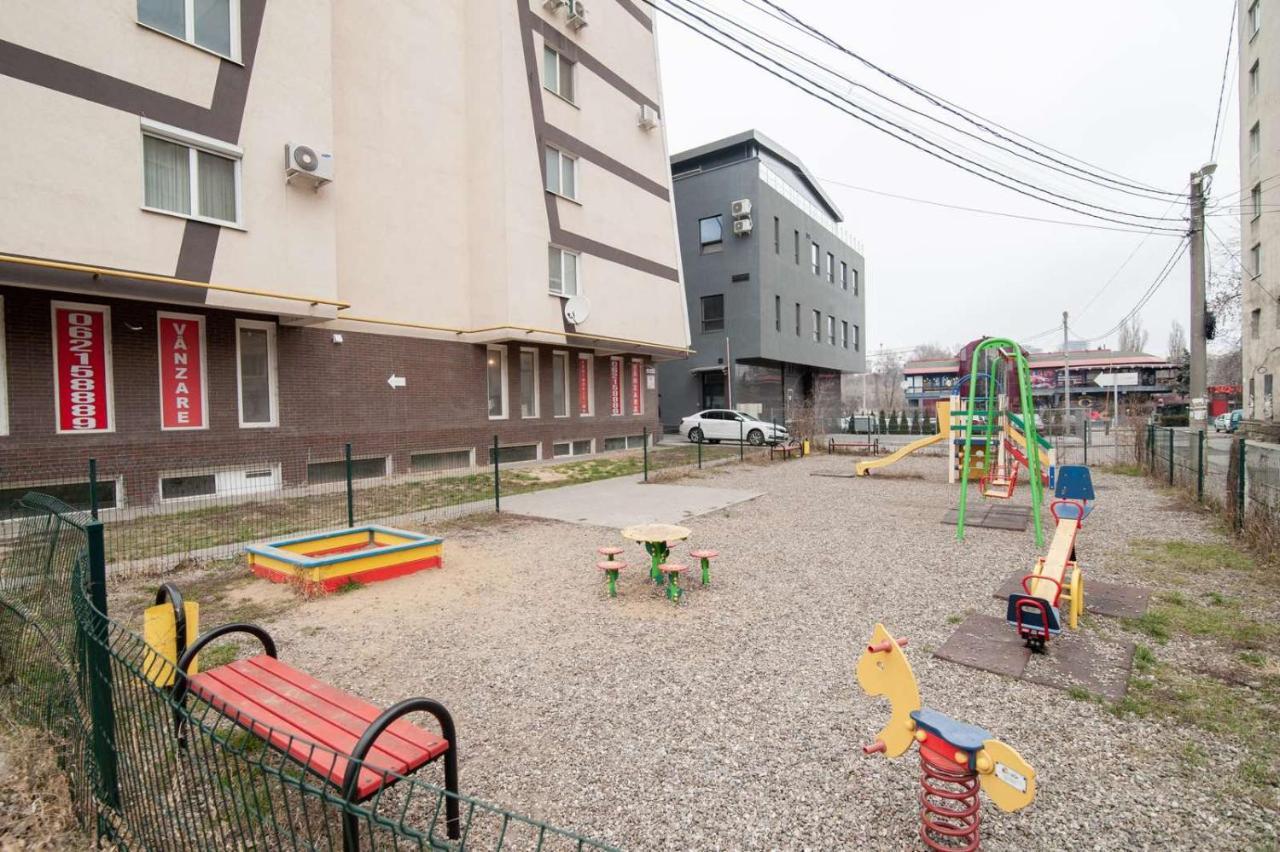 צ'יסינאו Lia*S Deluxe Apartment In The Center מראה חיצוני תמונה